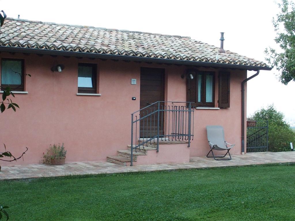Country House Poggio Fiorito 아시시 외부 사진