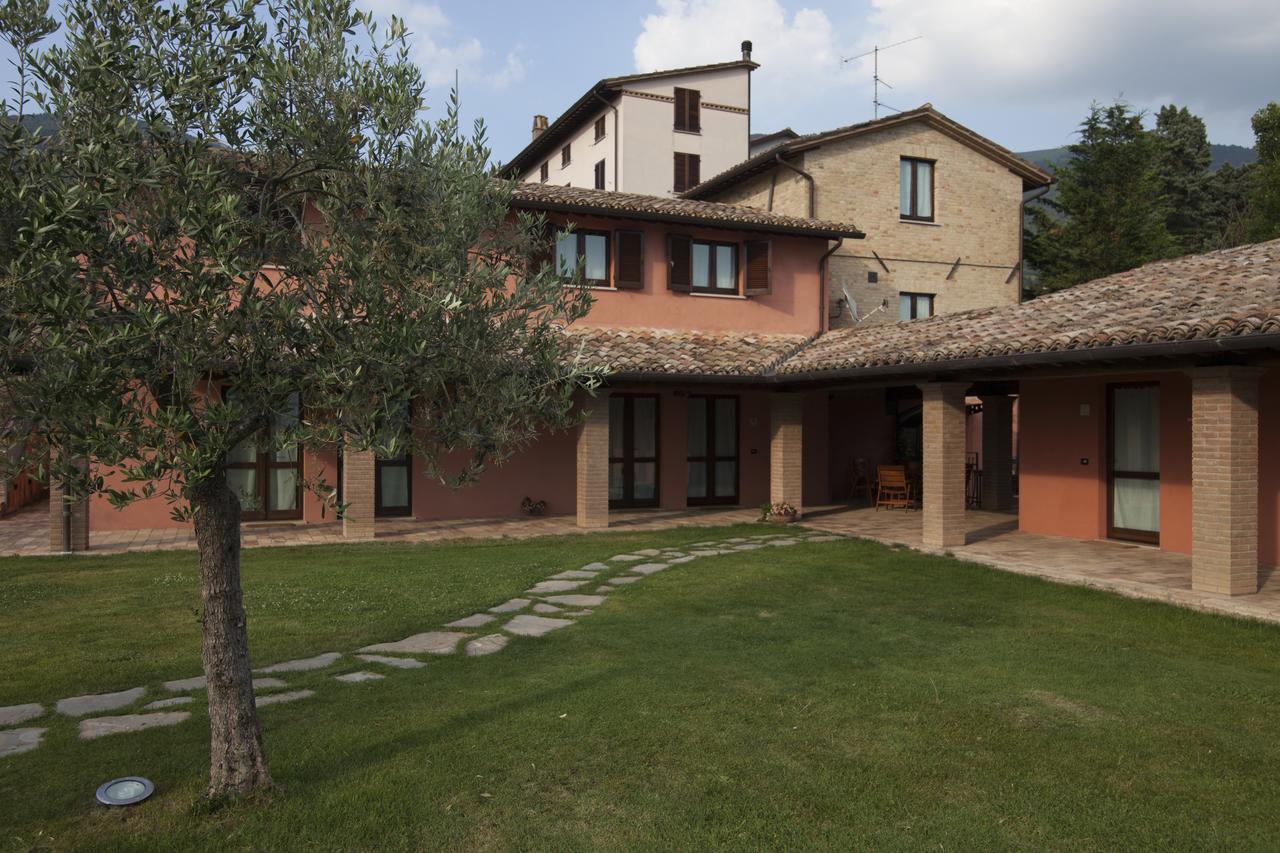 Country House Poggio Fiorito 아시시 외부 사진