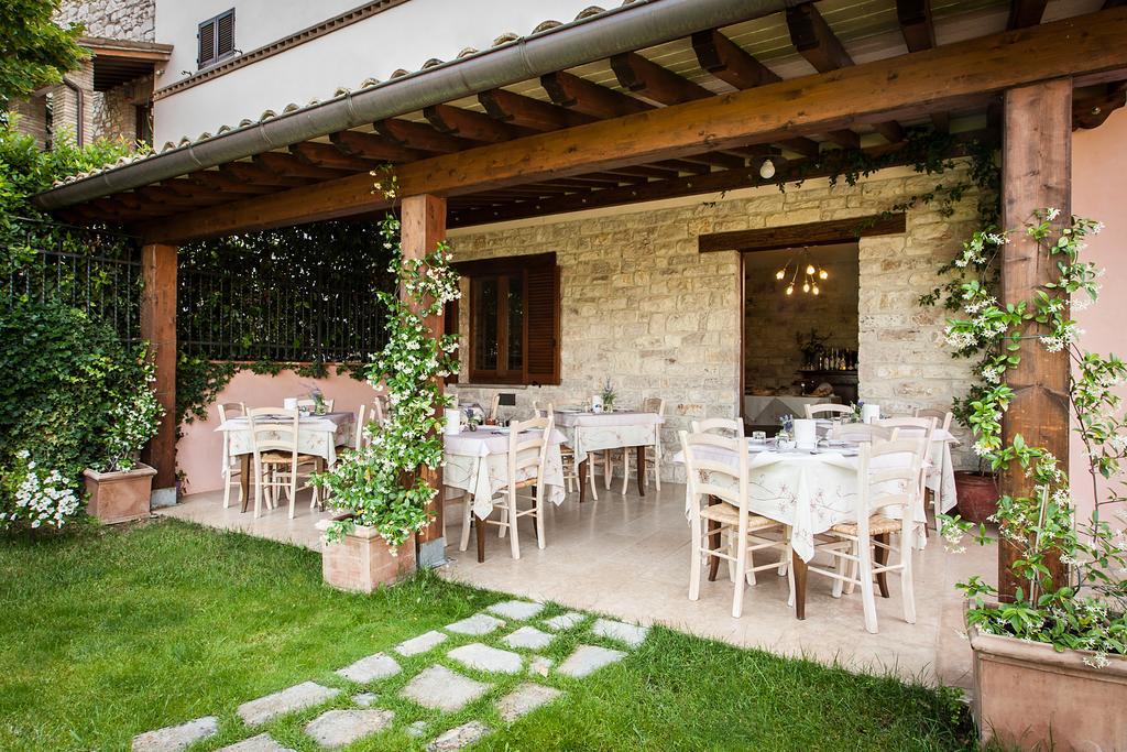 Country House Poggio Fiorito 아시시 외부 사진