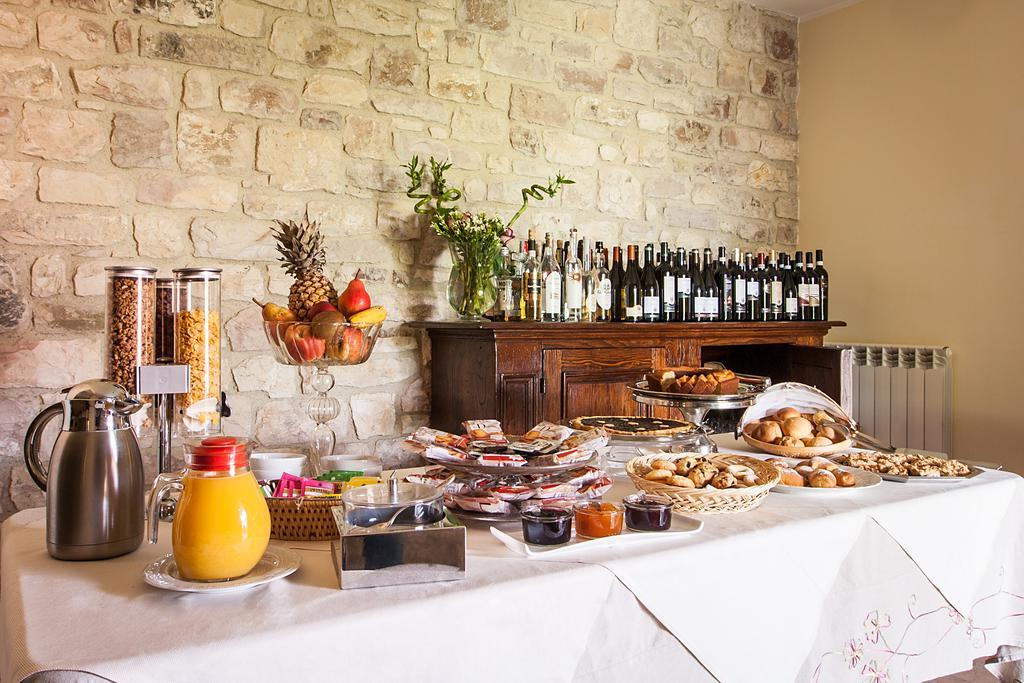 Country House Poggio Fiorito 아시시 외부 사진