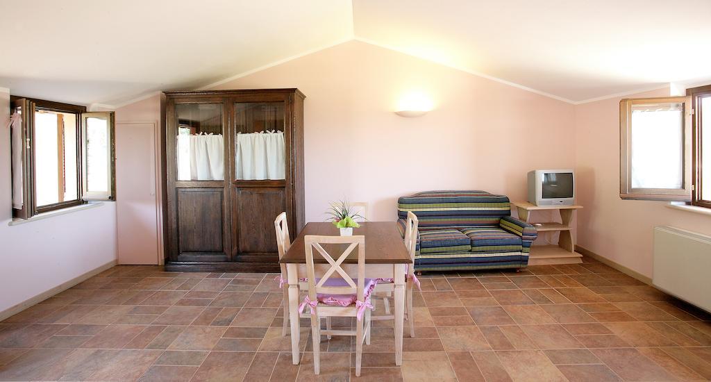 Country House Poggio Fiorito 아시시 객실 사진